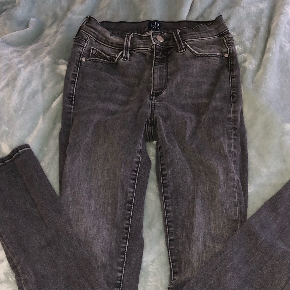 Gap size 24 skinny Jean